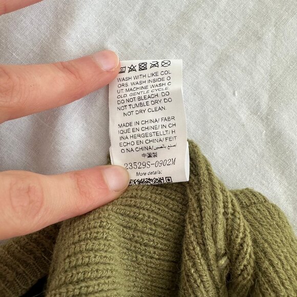 Green long-sleeved cropped sweater with tie -  AmyEnjoyLife - Large - Picture 6 of 6